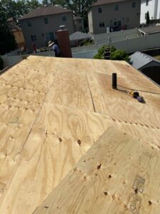 Refugios Roofing & Siding LLC